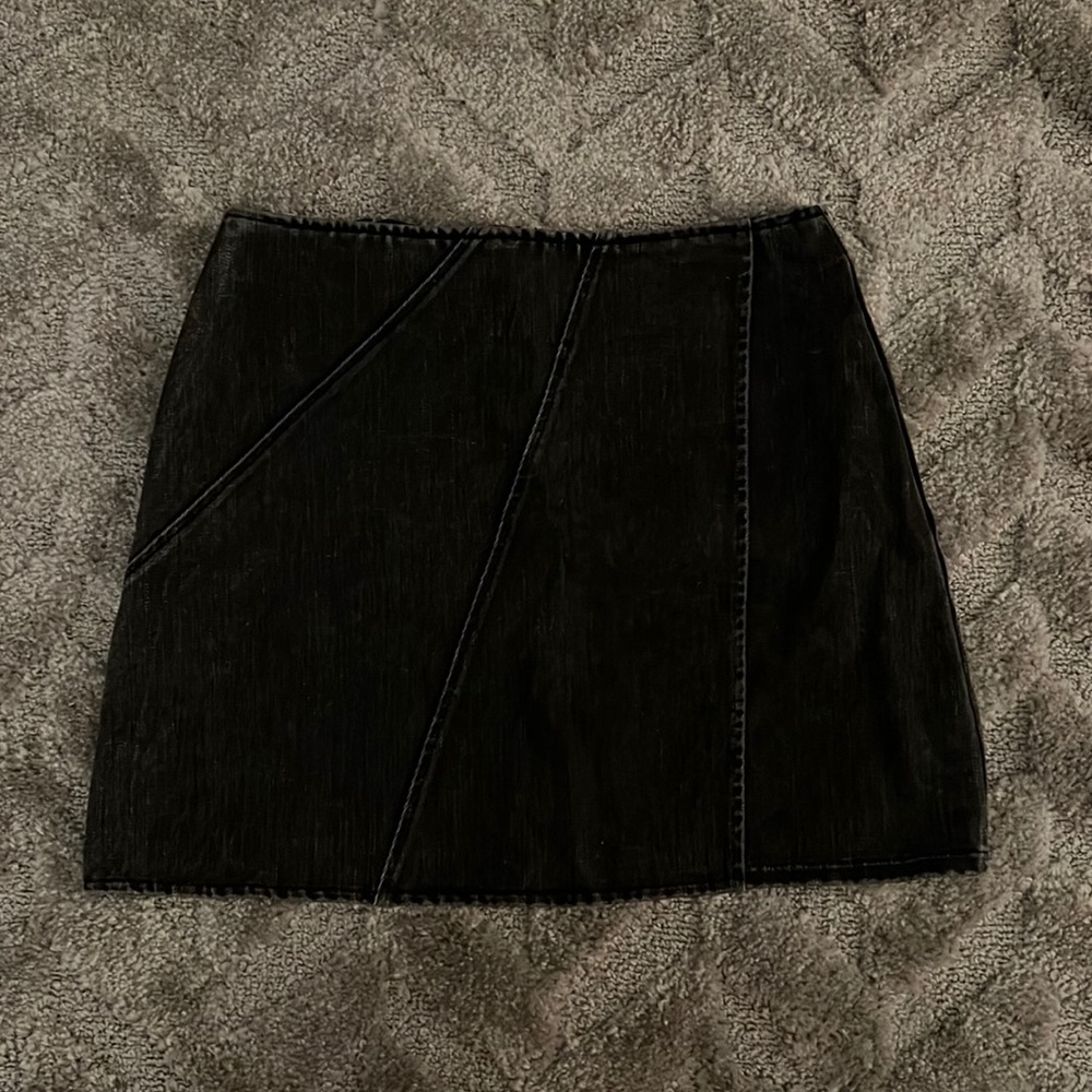 She & Sky Black Skirt